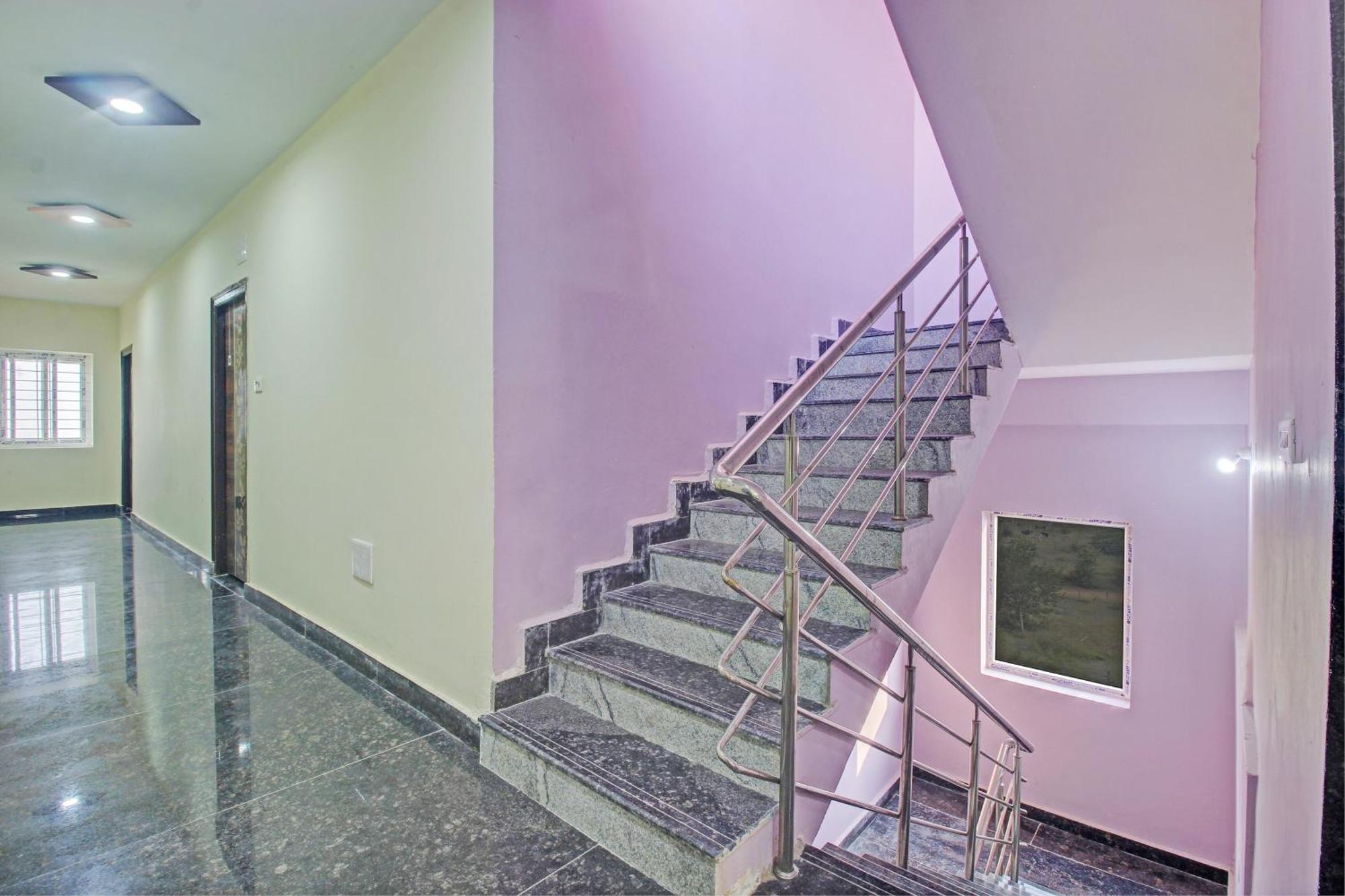 Super Hotel O Sri Nirvana Pride Ibrahimpatan Dış mekan fotoğraf