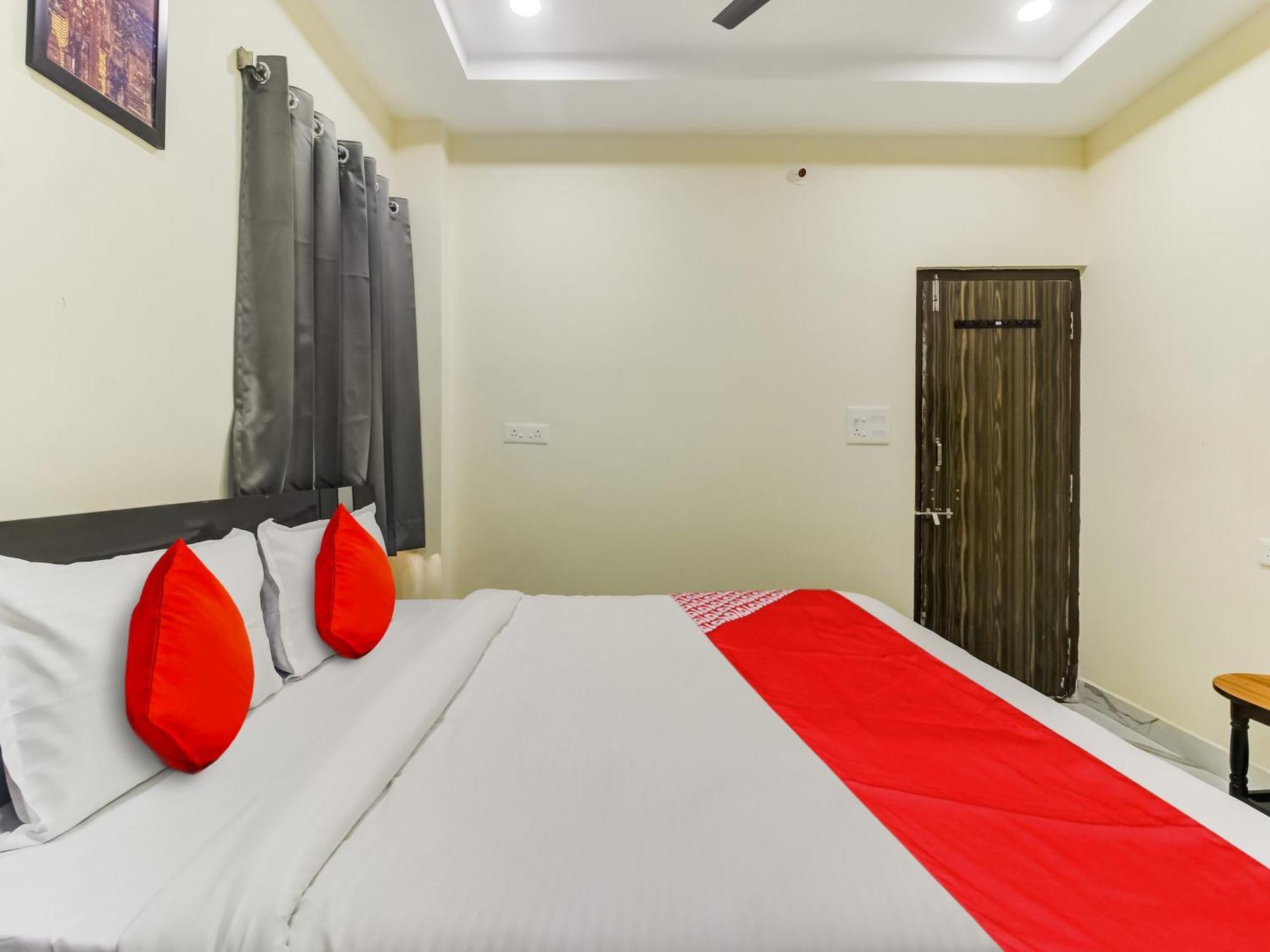Super Hotel O Sri Nirvana Pride Ibrahimpatan Dış mekan fotoğraf